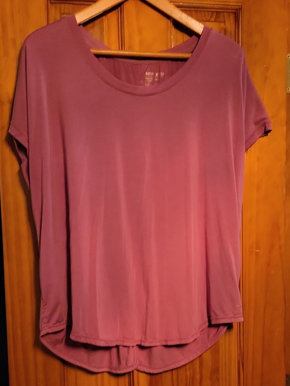 Mondetta Short Sleeve Scoop Neck Top in Plum